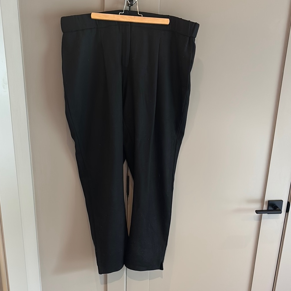 Alice Alexander Black Straight 100% wool (with liner) Pants